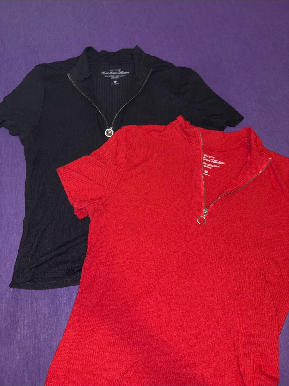2 Pack Hollister Must Have Collection Shirts~ Super Soft Sz Large